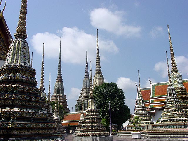 Lots of chedis at Wat Pho, Bangkok