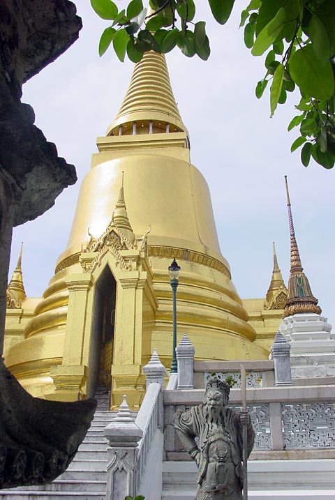 Chedi at Wat Phrakaew, Bangkok