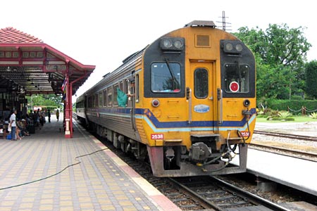 Bangkok-Hua Hin diesel train.
