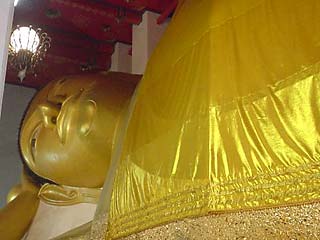 Reclining Buddha at Wat Phra Non Chaksi