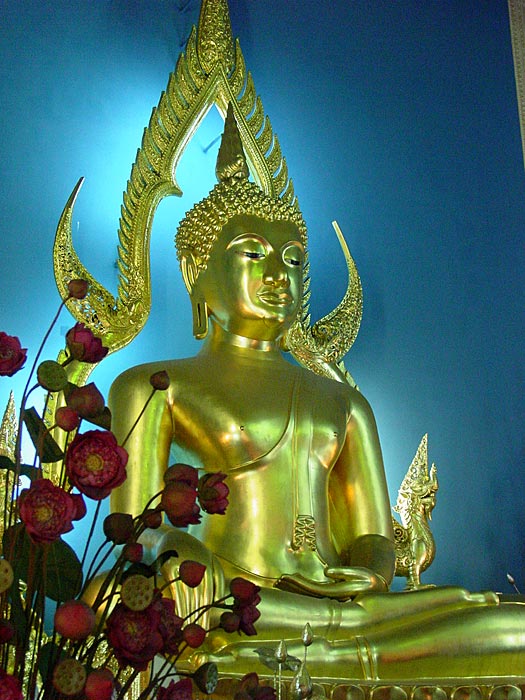 Buddha Image : Phra Buddha Chinnarat at Wat Benchamabophit, Bangkok
