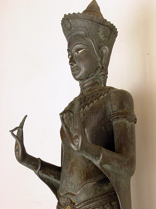 Buddha Image with the gesture of teaching, gallery at Wat Benchamabophit