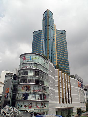 Terminal 21, as seen from the skytrain station platform (Bangkok shopping malls)