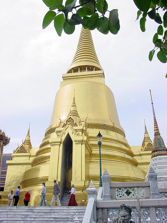 Phra Rattana Chedi, Wat Phrakaew 