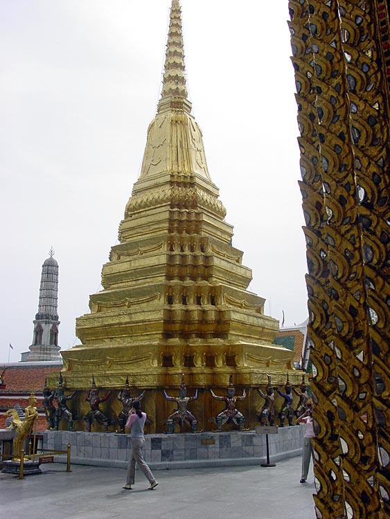 Gilt Stupa in front of Royal Pantheon 